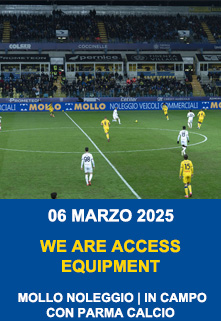 We are access equipment - Mollo Noleggio in campo con Parma calcio